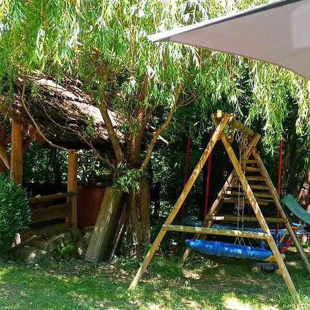 Rzeczne Zacisze Hotel Ustrzyki Dolne Buitenkant foto